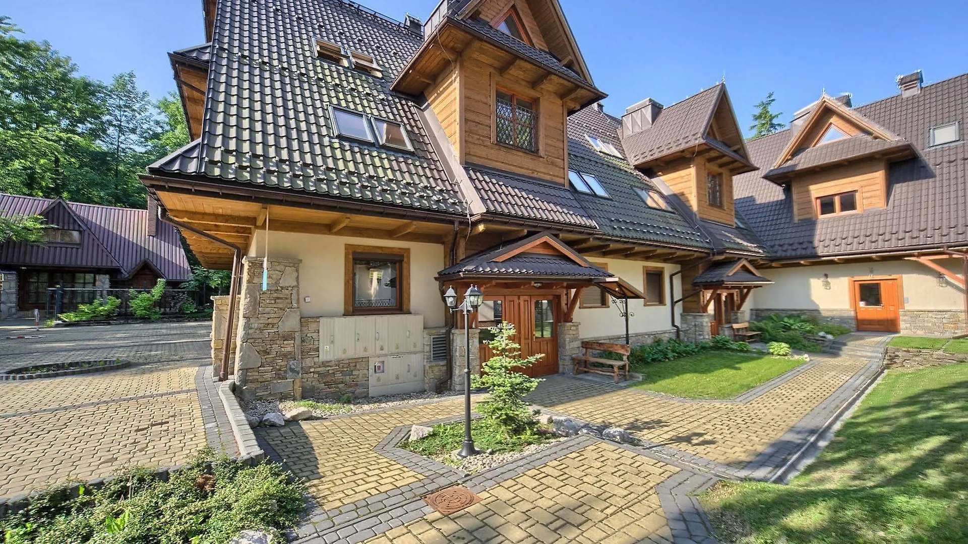Visitzakopane White River Apartments